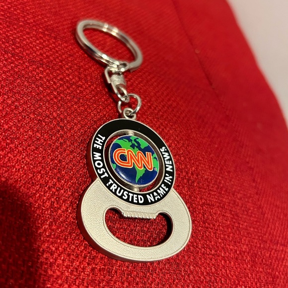 CNN Key Chain & Bottle Opener - Picture 2 of 7